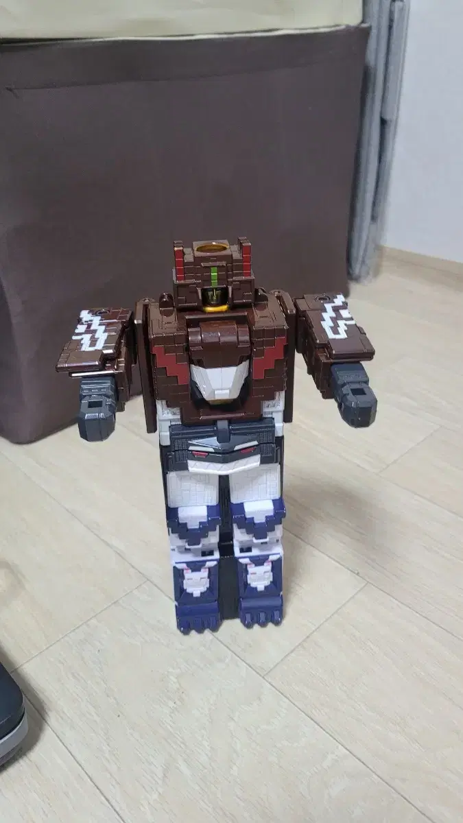 thumbnail-4